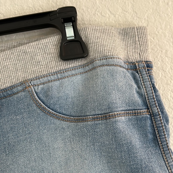 Lounge shorts - Picture 4 of 6